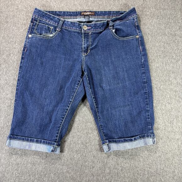 Southpole Jeans Womens‎ 20 Blue Denim Bermuda Shorts Cuffed Embellished Pockets - Picture 1 of 8